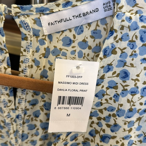 Faithfull the Brand Massimo Tie Front Midi Dress - Picture 2 of 7